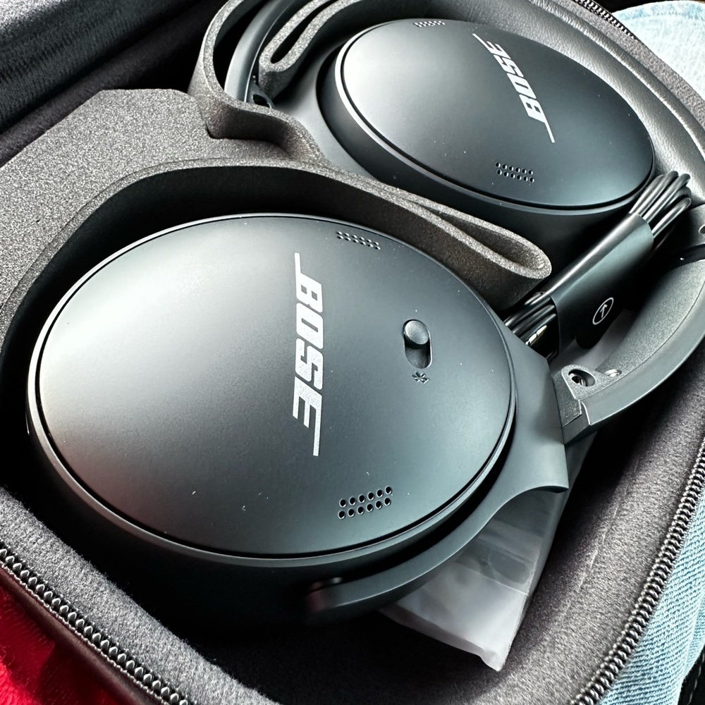 Bose QuietComfort 45 - Picture 3 of 6